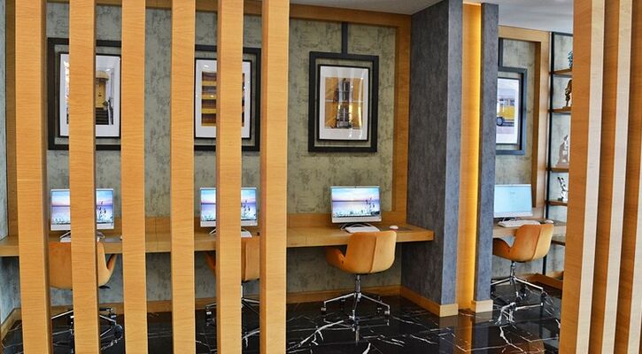 61 Park Hotel